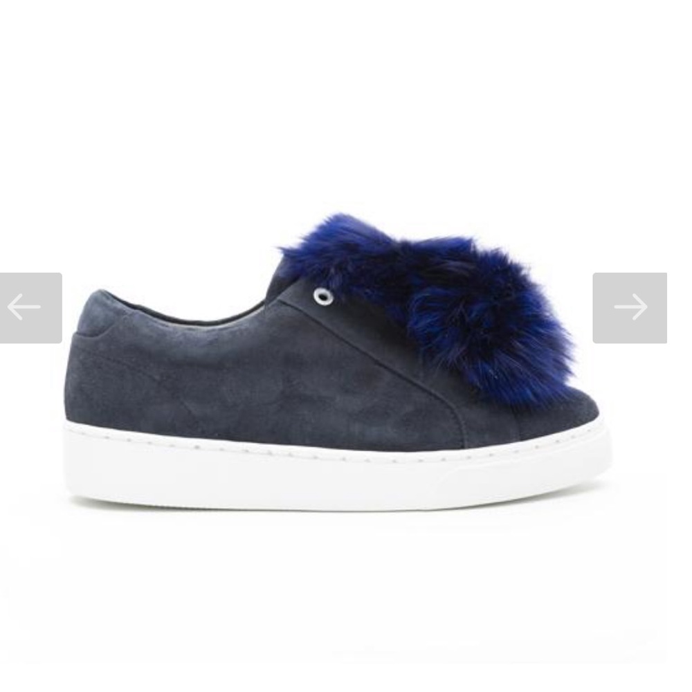 HERE/NOW Pom Pom sneakers size 37